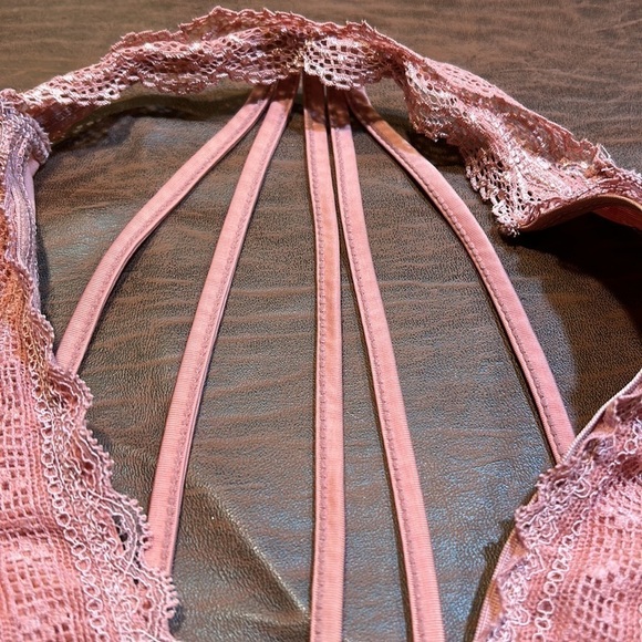 FRANCESCA’S Sexy Dusty Rose Pink Bralette Size M - Picture 2 of 6